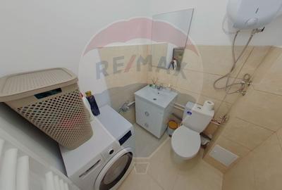Apartament cu 3 camere de vanzare in zona Est - 7