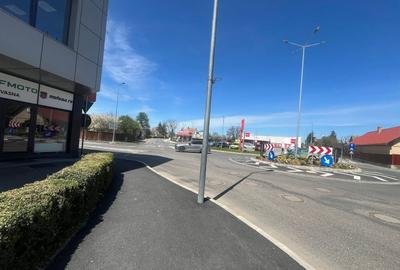 Spațiu comercial, de 420 mp, în Central - 10
