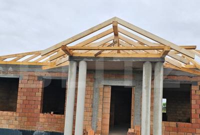 Casă cu 4 camere cu Teren 500 Mp în Central - 6