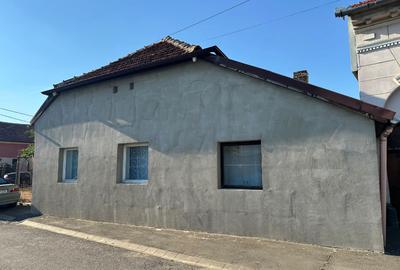 Casă individuală cu 4 camere cu Teren 229 Mp în Boul Roșu