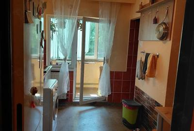 Apartament cu 3 camere decomandat în Central - 2
