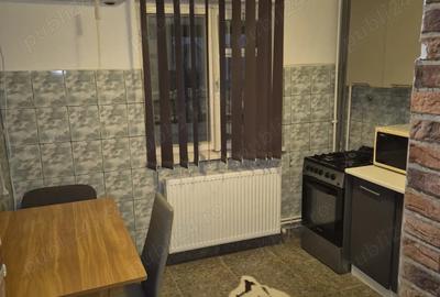 Apartament cu 2 camere decomandat în Rovine - 7
