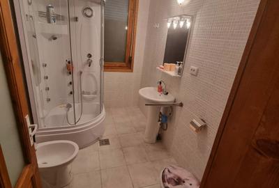 Casă cu 4 camere în Rusca - 2