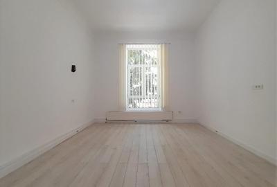 Vanzare|  5 Camere | Ultracentral | 120 mp | Lux| Profitabil | Renovat | - 6