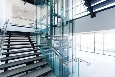 Spațiu comercial, de 2,076 mp, în Complex Studențesc - 9