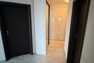 Apartament cu 3 camere decomandat în Roșu - 2