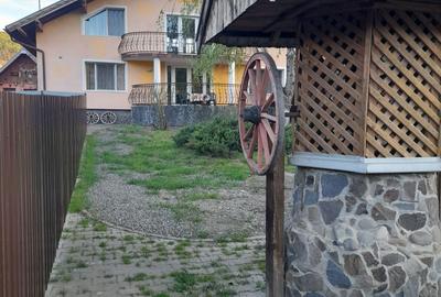 Casă cu 4 camere în Bărdești - 7