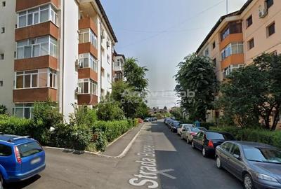 Apartament cu 2 camere, mobilat în Micro 8 - 2