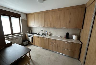 Casă cu 4 camere în Ipotești - 8