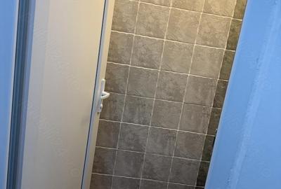 Spațiu comercial, de 1,977 mp, în Central - 5