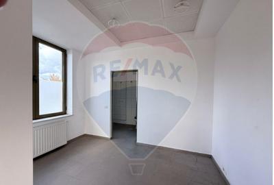 Birou luminos 70 mp in cladire moderna, zona Calea Dum... - 2