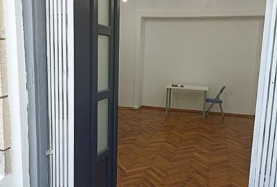 Vanzare / Inchiriere firma Apartament in vila Stirbei Voda, Cismigiu - 3