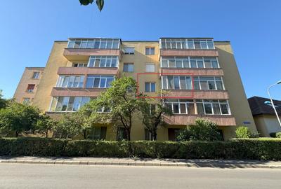 Apartament decomandat cu 2 camere și balcon în bloc reabilitat Tractorul Apartament decomandat cu 2 camere și balcon în bloc reabilitat Tractorul - 4