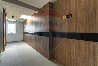 Apartament cu 2 camere decomandat, mobilat în Tractorul - 17