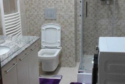 Apartament cu 3 camere decomandat în Tractorul - 8