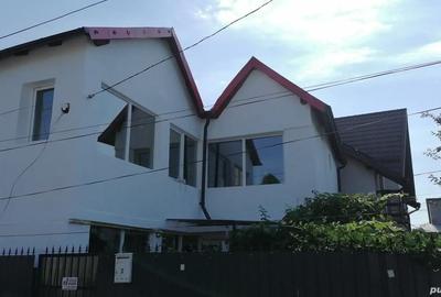 Casă cu 4 camere în Andrei Mureșanu - 1