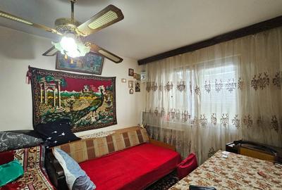 Apartament cu 2 camere, etaj 3, zona Micro 40  Pret 39.900 Euro - 1