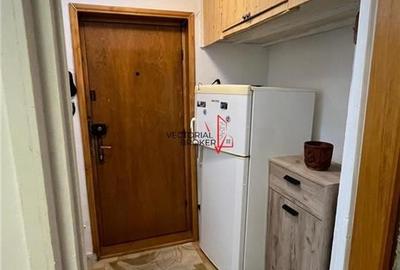 Garsonieră semidecomandată, mobilată în Titan - 6