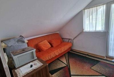 Teren de 110 mp, în Central - 4