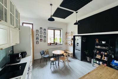 De închiriat birou de 150 mp în Piața Cipariu - 9