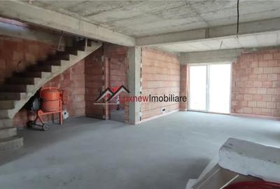 Unitate duplex semifinisata 120 mp pe teren de 500 mp. Zona Corusu.