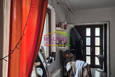 Casă cu 6 camere cu Teren 251 Mp în Central - 2