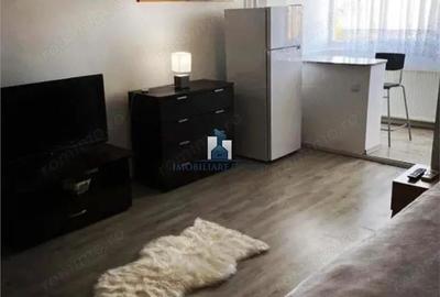 Garsonieră semidecomandată în Apărătorii Patriei - 1