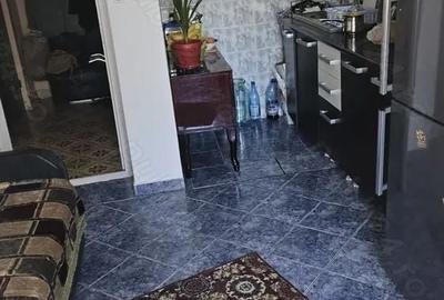 Apartament cu 2 camere decomandat, mobilat în Buzaului - 9