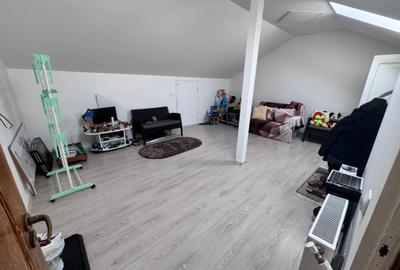 Casa P+1+M. 5 cam. Util 143mp. Teren 307mp. - 9