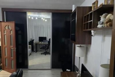 Garsonieră decomandată, mobilată în Pantelimon