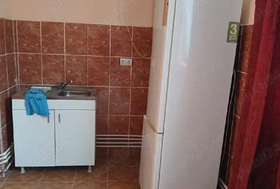 Garsonieră decomandată în Central - 2
