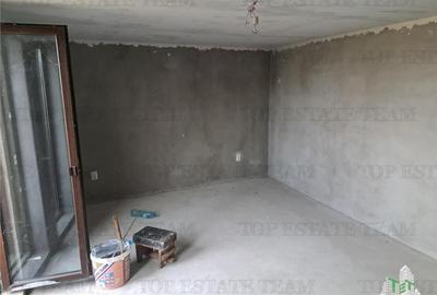 Casa+garaj, constructie la gri, in Sabareni,  teren 440mp - 2