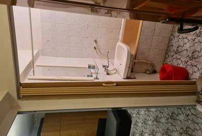 Garsonieră decomandată în CET - 2