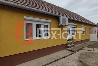 Casă individuală cu 3 camere în Sânmihaiu Român
