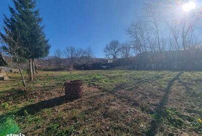 Casă cu 4 camere în Central - 2