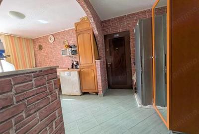 Nord - Parc, Apartament 3 camere decomandat, etaj 2/4, bloc 1984 - 3