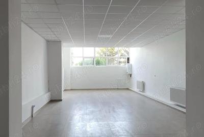 Spațiu comercial, de 74 mp, în Cug - 2