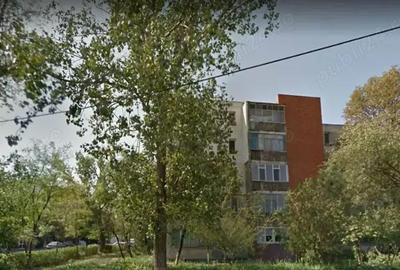 Apartament cu 2 camere semidecomandat în Micro 17 - 1