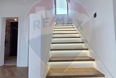 Casă cu 5 camere cu Teren 570 Mp în Sânmartin - 10