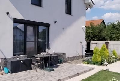 Duplex cu 3 camere în Sânandrei