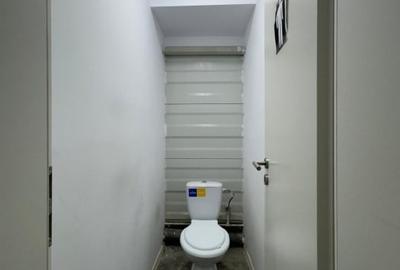 Hala moderna de inchiriat, 660 mp, birou, grupuri sanitare - 10