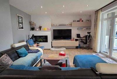 Casa 4 camere de vanzare, Sanmartin, zona str Carmel - 1