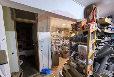 Spațiu comercial, de 140 mp, în Central - 11