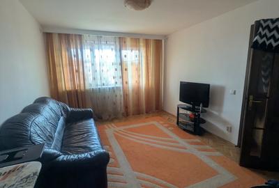 Apartament cu 3 camere decomandat în Exterior Vest - 1