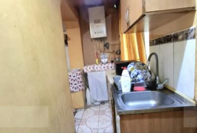 Casă cu 3 camere cu Teren 164 Mp în Central - 2