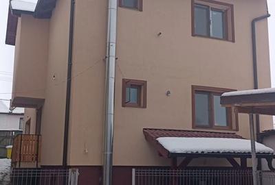 Casă cu 4 camere decomandat cu Teren 710 Mp în Poplaca - 19
