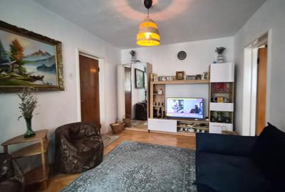 Apartament cu 2 camere semidecomandat în Brotăcei - 2