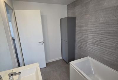 Apartament cu 3 camere în Ștefăneștii de Jos