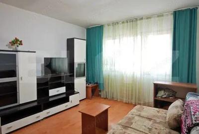 Apartament cu 3 camere semidecomandat în Central - 6