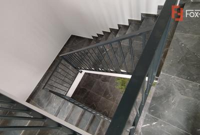 Apartament 3 camere, Zona Freidorf - Scara interioara, terasa 21 mp - 23